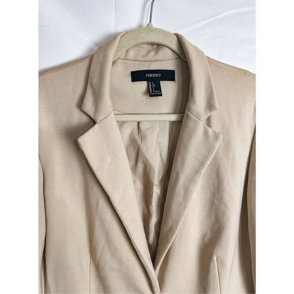 Forever 21 Blazer - Picture 6 of 13